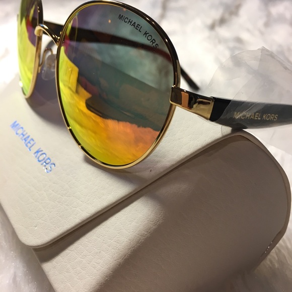 MK Sadie III Sunglasses SOLD OUT in KORS - Picture 2 of 4